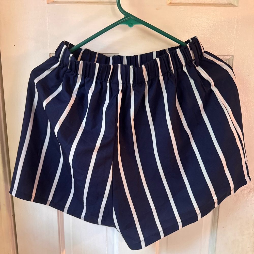 Chic Nation Navy and White Striped High Waist Shorts
